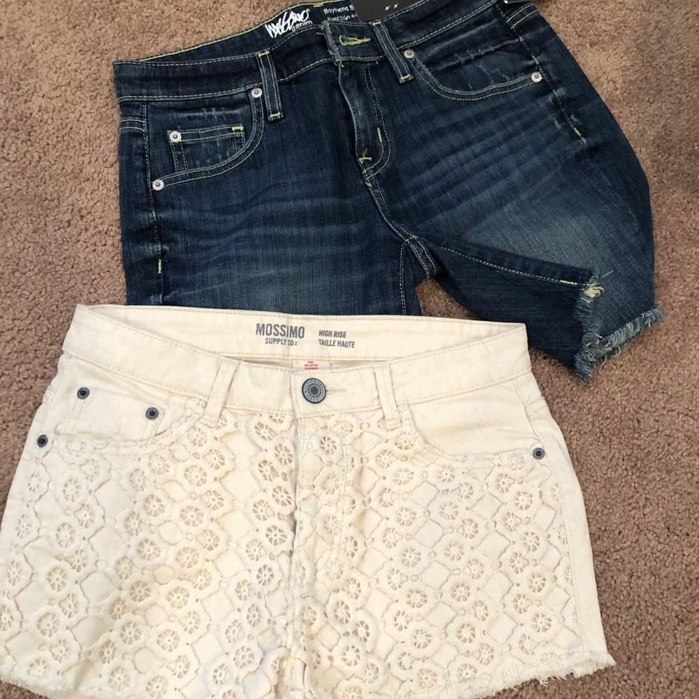 ☮️1 FREE!!! BOGO!!Jean shorts bundle
